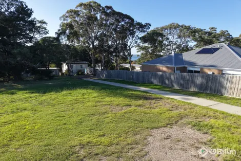 Property photo of 39 Houghton Crescent Eagle Point VIC 3878