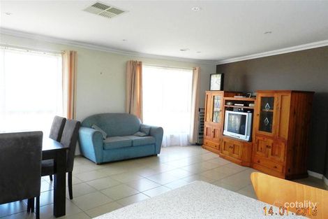 Property photo of 34 Discovery Drive Yass NSW 2582