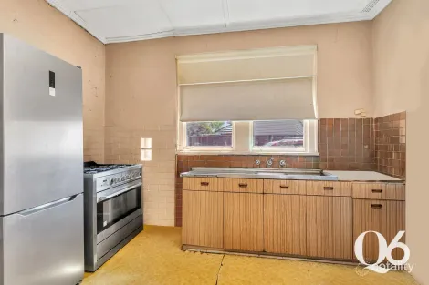 Property photo of 4 Ravenhall Street Braybrook VIC 3019
