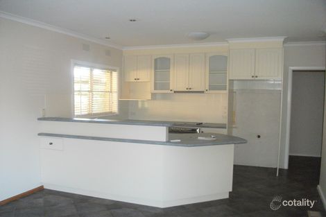Property photo of 46 Field Street Shepparton VIC 3630