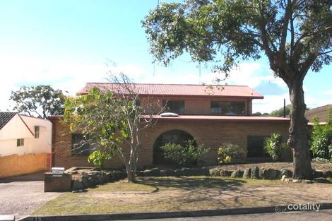 15 Rays Rd, Bateau Bay, NSW 2261