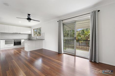 Property photo of 262 Broadwater Road Mansfield QLD 4122