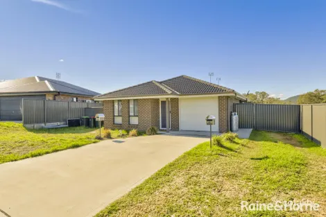 2/8 Cliffdale Pl, Kootingal, NSW 2352