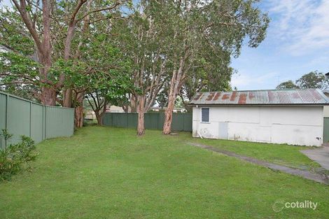 Property photo of 2 Sunrise Avenue Budgewoi NSW 2262