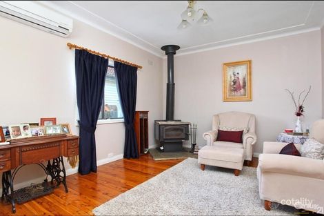 Property photo of 9 Orlando Crescent Seven Hills NSW 2147