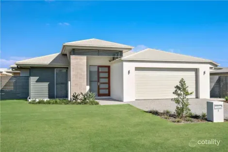 Property photo of 5 Coolock Place Nudgee QLD 4014