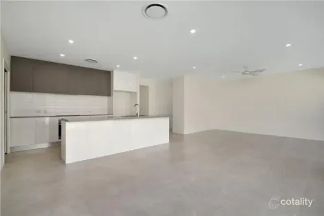 Property photo of 5 Coolock Place Nudgee QLD 4014