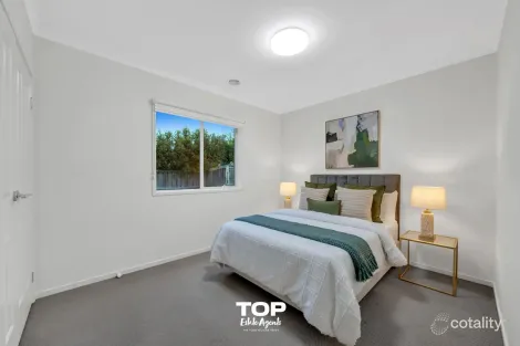 Property photo of 14 Ravenswood Avenue Clyde VIC 3978