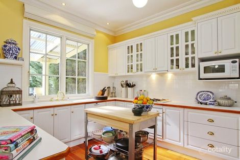 Property photo of 2 Penzance Avenue Golden Square VIC 3555