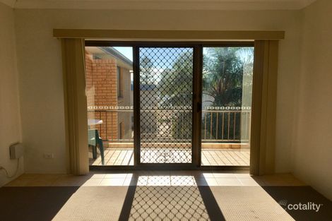 Property photo of 2/8-12 Ocean Parade The Entrance NSW 2261
