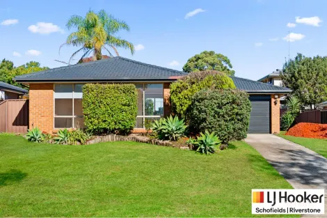28 Goddard Cres, Quakers Hill, NSW 2763