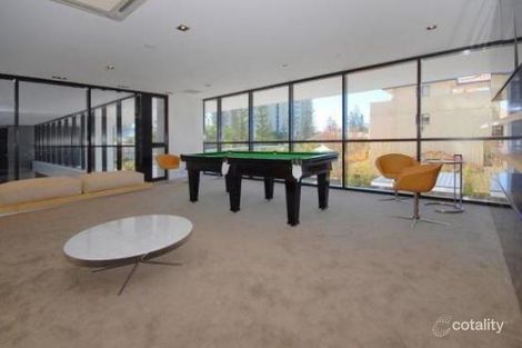 Property photo of 402/14 George Avenue Broadbeach QLD 4218