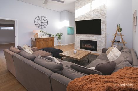 Property photo of 19 Higgins Drive Broadwater WA 6280