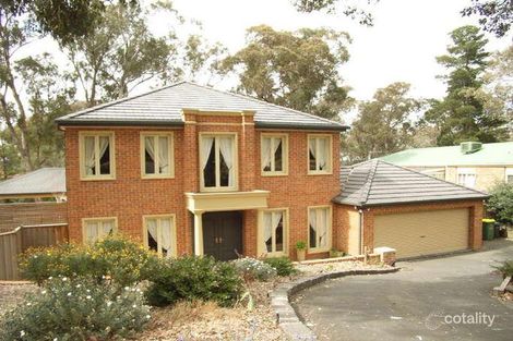 394 St Helena Rd, Eltham North, VIC 3095