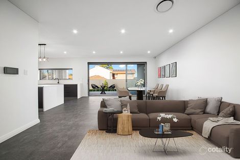 13b Gerald Rd, Illawong, NSW 2234