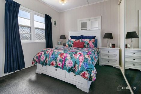 Property photo of 15 Videroni Street Silkstone QLD 4304