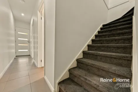 Property photo of 8/53 Saxony Drive Epping VIC 3076