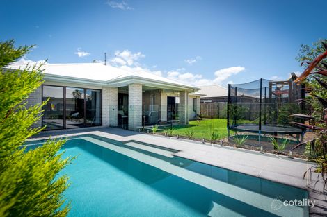 12 Rosseau St, Baringa, QLD 4551