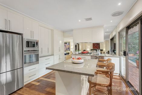 Property photo of 31 Sassafras Drive Templestowe Lower VIC 3107