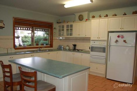 Property photo of 41 Cairns Drive Darley VIC 3340