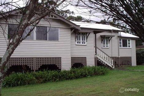 8 Thompson St, Bundamba, QLD 4304