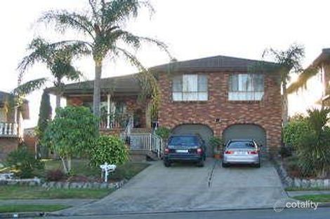 7 Lindum Pl, St Johns Park, NSW 2176