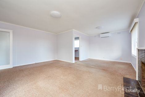 Property photo of 38 Kingswood Crescent Noble Park North VIC 3174