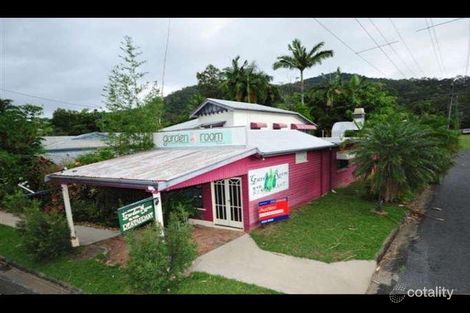 57 Kamerunga Rd, Stratford, QLD 4870