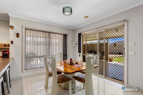 Property photo of 10 La Bamba Drive Yarrawonga VIC 3730