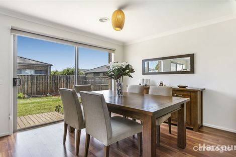 Property photo of 6 Chancellor Drive Cranbourne West VIC 3977