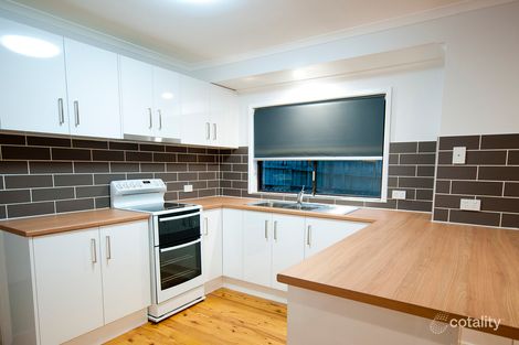 Property photo of 304 Farmborough Road Farmborough Heights NSW 2526