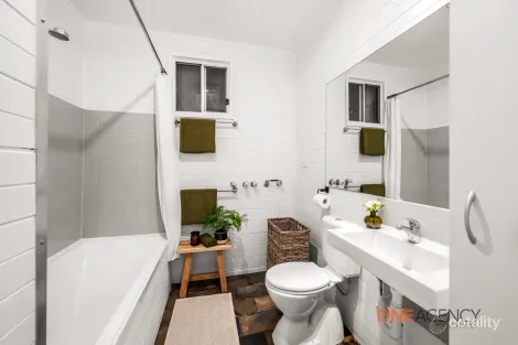 Property photo of 3 Bourke Street Carrington NSW 2294
