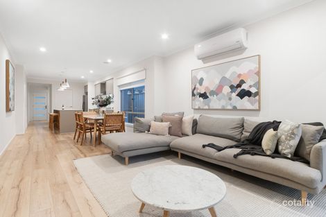 Property photo of 36 Limandus Crescent Cranbourne South VIC 3977