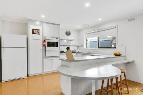 Property photo of 27 Paddington Avenue Carrum Downs VIC 3201