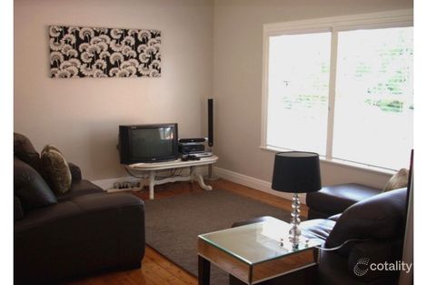 Property photo of 8 Fairholme Street Mount Lofty QLD 4350