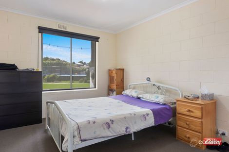 Property photo of 1/67 West Park Grove Park Grove TAS 7320