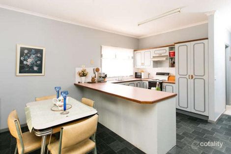 Property photo of 2/2 Peter Close Red Cliffs VIC 3496