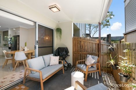 Property photo of 4/24 Rossiter Street Morningside QLD 4170