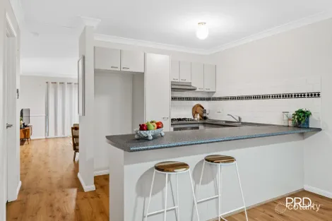 Property photo of 1/113 The Lakes Drive Glenmore Park NSW 2745