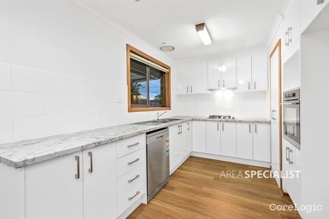 Property photo of 119 Kingsclere Avenue Keysborough VIC 3173