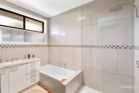 Property photo of 5 Chaffey Court St Leonards VIC 3223