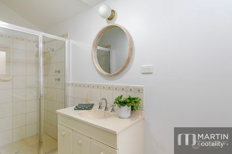 Property photo of 18 Bowen Road Tea Tree Gully SA 5091