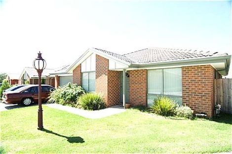 Property photo of 11 Khalil Avenue Dandenong North VIC 3175