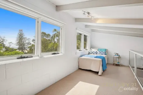 Property photo of 28 Ocean Drive Safety Beach NSW 2456