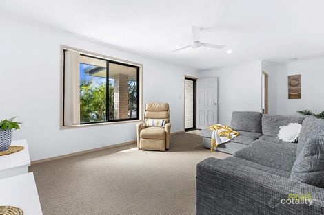 Property photo of 6 Border Court Torquay QLD 4655