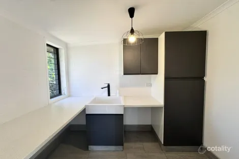 Property photo of 1 Cunningham Street Torquay QLD 4655