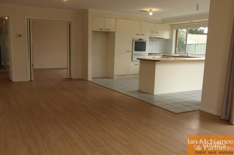 12 Snow Gum Pl, Jerrabomberra, NSW 2619