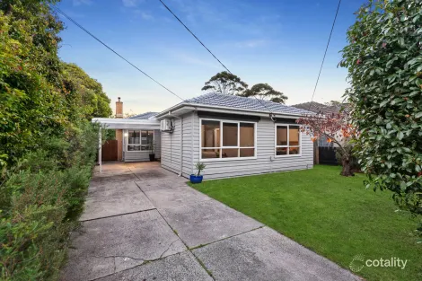 Property photo of 7 Bayside Grove Seaford VIC 3198