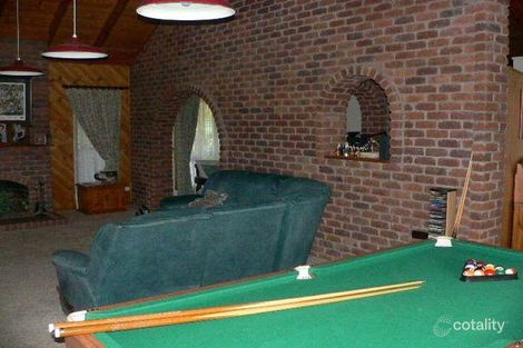 Property photo of 19 Prenzlau Crest Windaroo QLD 4207