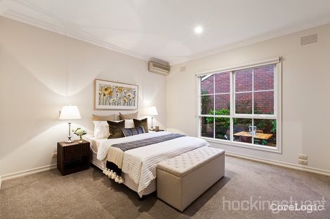 Property photo of 1/17 Oakwood Avenue Brighton VIC 3186